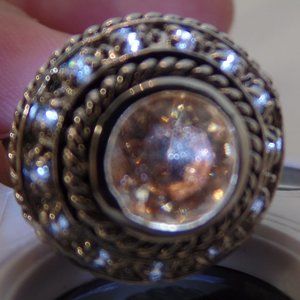 Unbranded Silvertone Pretty Sparkling Round Ring With Light Brown Stone Size 10
